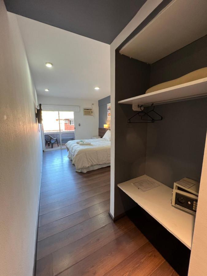 Costalago Suites- By Hvh Villa Carlos Paz Esterno foto